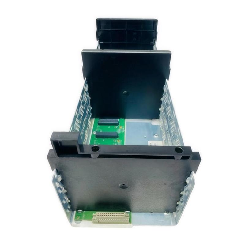 Honeywell TC-FXX102 C200 Rack