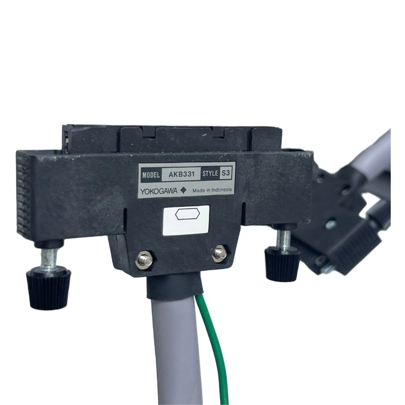 Yokogawa AKB331-M010 Signal Cable