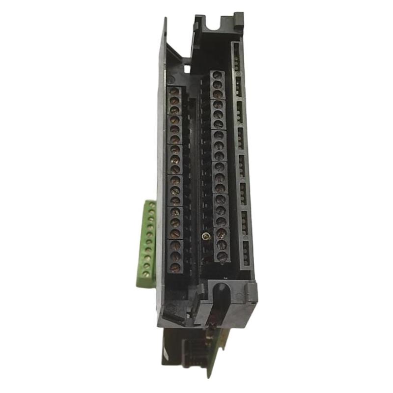 Honeywell 900G32-0001 HC900 32-Point Digital Input Module - DC Voltage Type