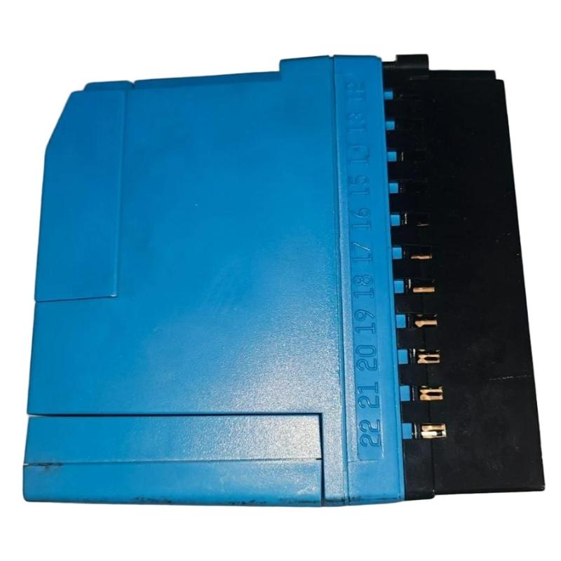 Honeywell RM7885A1015 Burner Controller