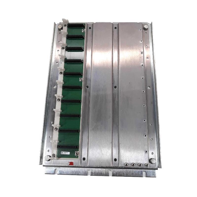 Schneider 140XCP40200 19-Inch Rear Rail Mounting Bracket