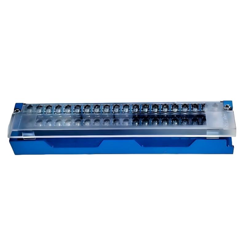 Schneider 140XTS33200 I/O Connectors