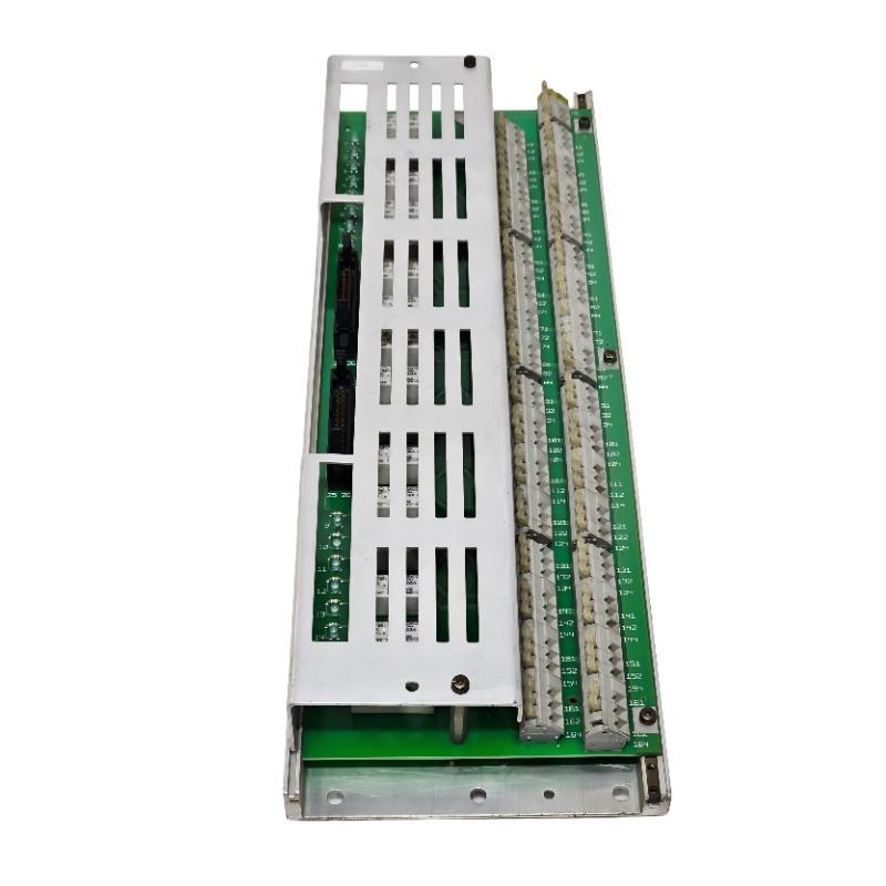 ABB AR C093 AE01 HIEE300690R0001 Relay Output Card