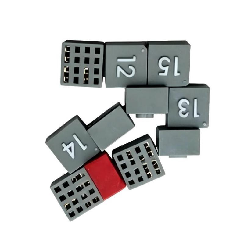 51153818-202-3.jpg