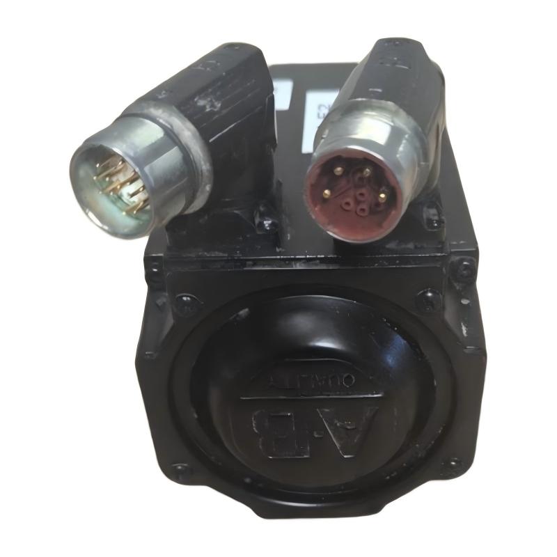 Allen Bradley MPL-B420P-HJ72AA Servo Motor