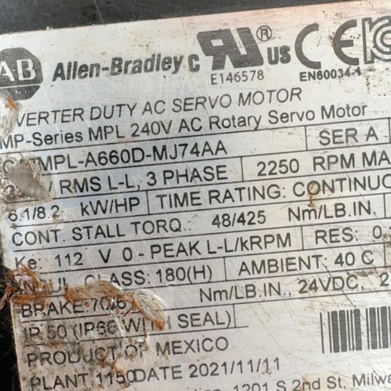 Allen Bradley MPL-A660D-MJ74AA Servo Motor