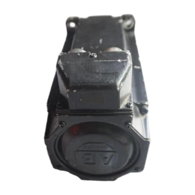 Allen Bradley MPL-B4540F-RK72AA Servo Motor