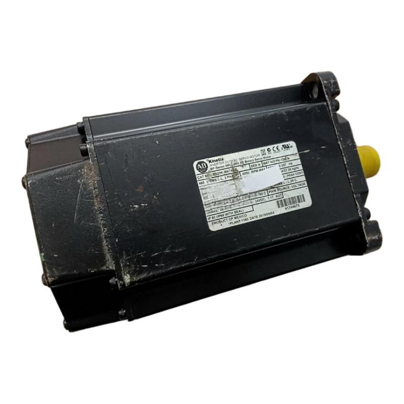 Allen Bradley MPL-B520K-MK74AA Servo Motor