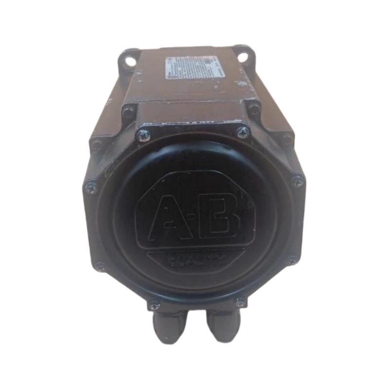 Allen Bradley MPL-B540D-SJ72AA Servo Motor